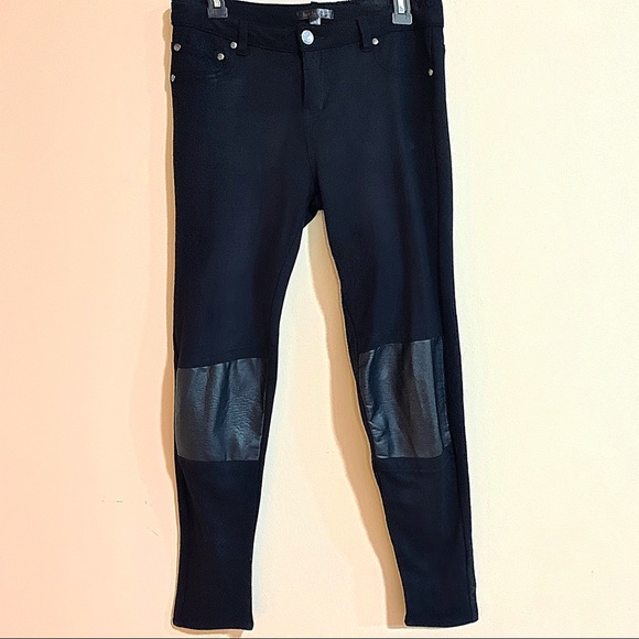 Black Faux Black Leather Accents on Leggings NWOT - Picture 2 of 8